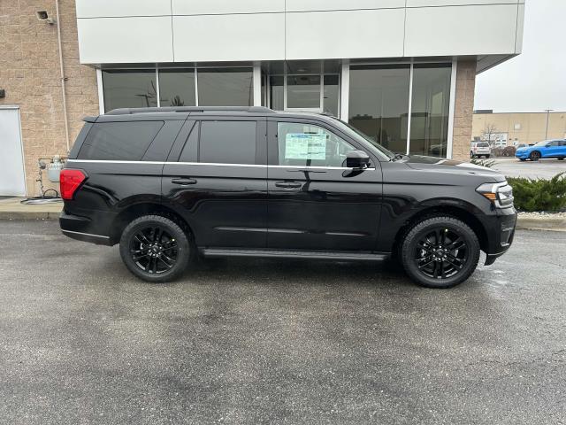 new 2024 Ford Expedition car, priced at $61,000