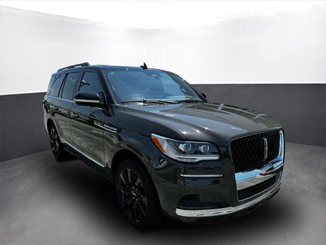 used 2024 Lincoln Navigator car, priced at $85,000