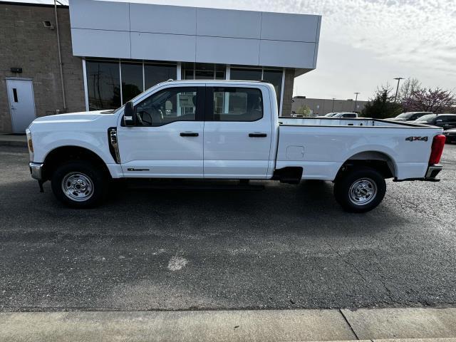 new 2025 Ford F-250 car, priced at $62,000