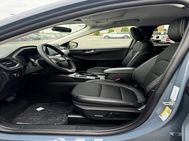 new 2025 Ford Escape PHEV car, priced at $32,500
