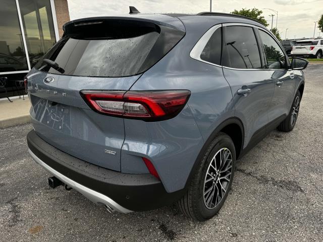 new 2025 Ford Escape PHEV car, priced at $32,500