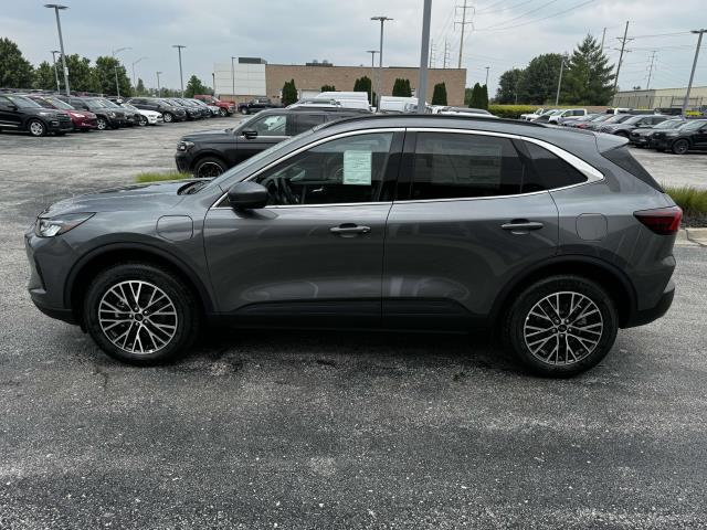 new 2025 Ford Escape PHEV car, priced at $32,200