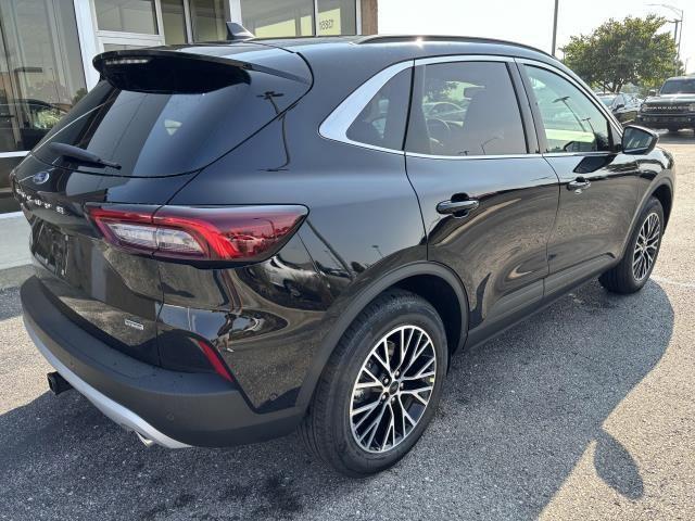 new 2024 Ford Escape car, priced at $40,500