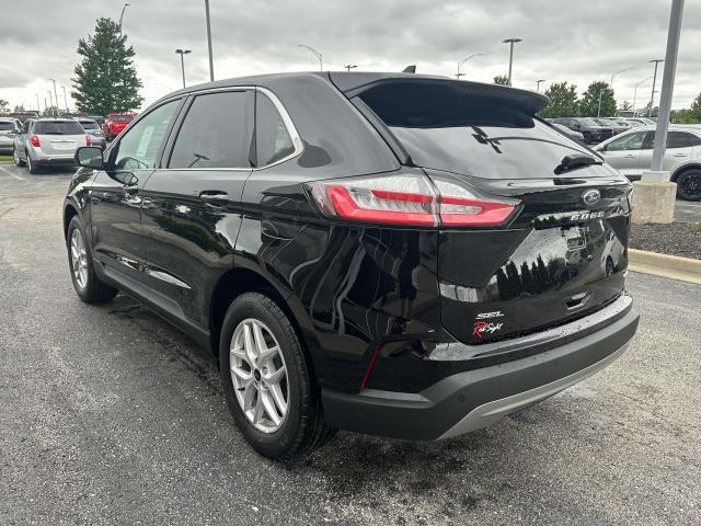 new 2024 Ford Edge car, priced at $37,500