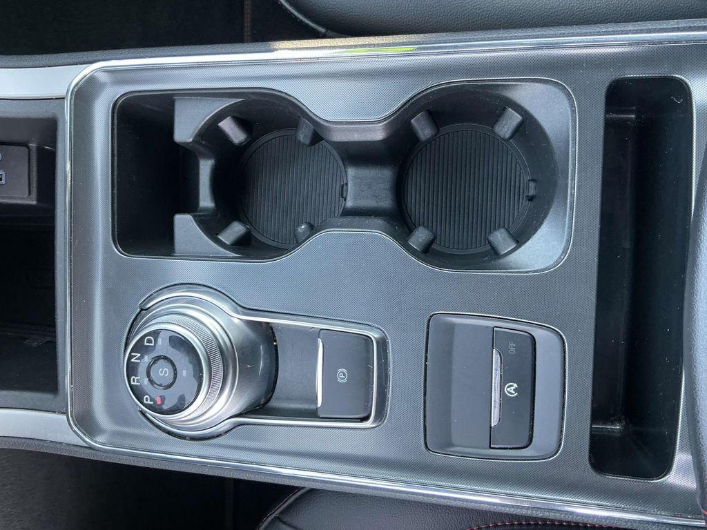 used 2022 Ford Edge car, priced at $28,000