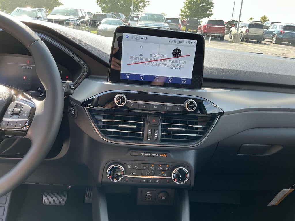 new 2025 Ford Escape car, priced at $27,500