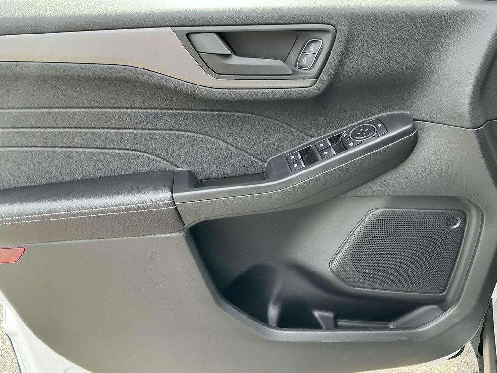 new 2025 Ford Escape car, priced at $28,500