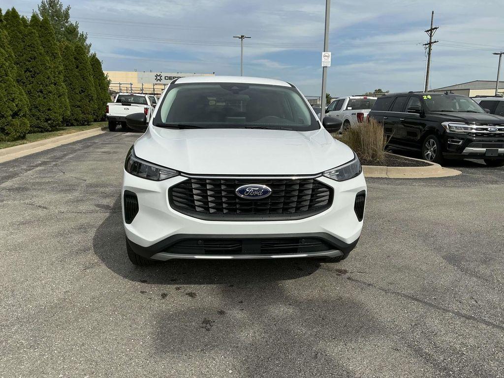 new 2025 Ford Escape car, priced at $28,500
