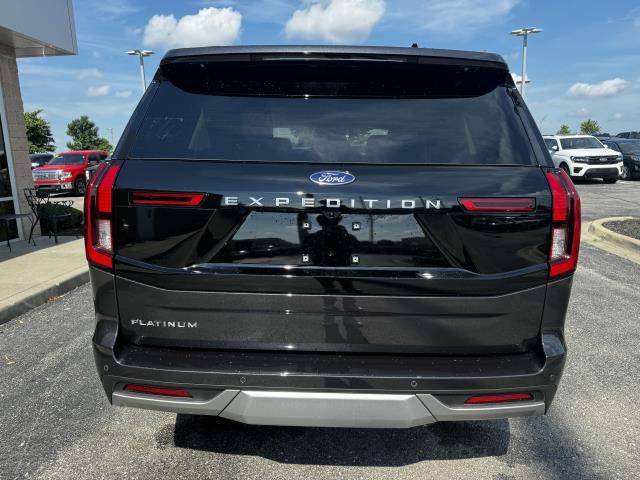 new 2025 Ford Expedition car, priced at $79,730