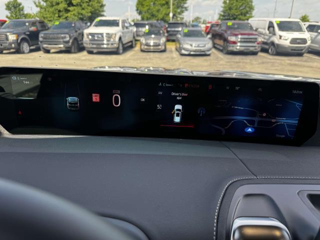new 2025 Ford Expedition car, priced at $79,730