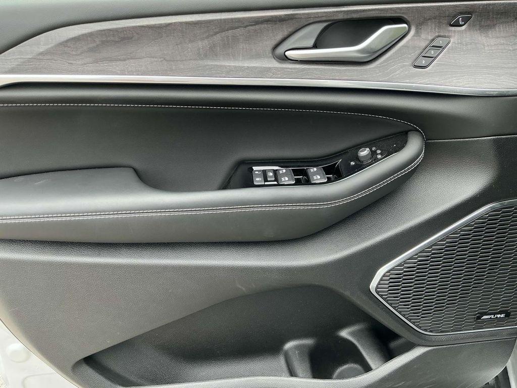 used 2024 Jeep Grand Cherokee L car, priced at $45,000