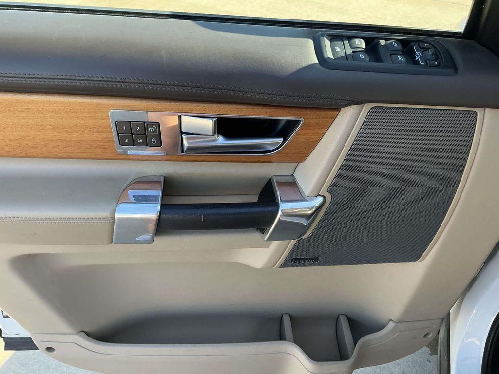 used 2014 Land Rover LR4 car, priced at $13,500