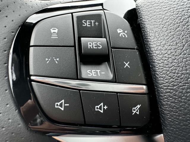 new 2025 Ford Explorer car, priced at $48,425