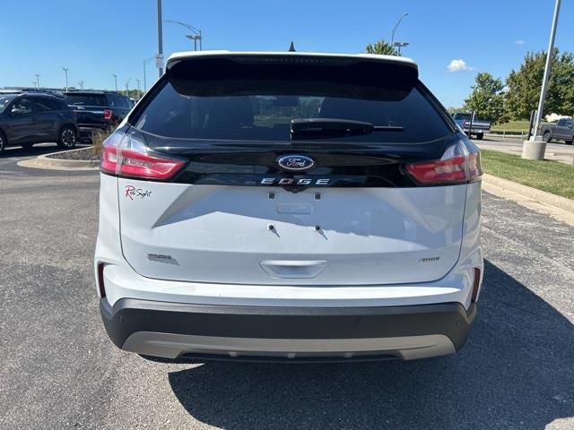 used 2021 Ford Edge car, priced at $20,000