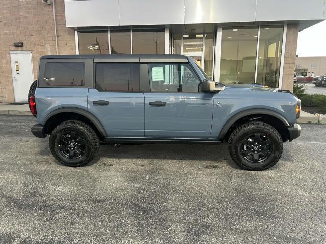 new 2024 Ford Bronco car, priced at $51,500