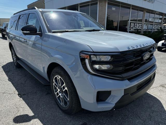 new 2025 Ford Expedition Max car, priced at $75,700