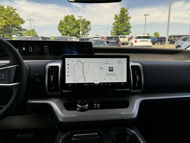 new 2025 Ford Expedition Max car, priced at $75,700
