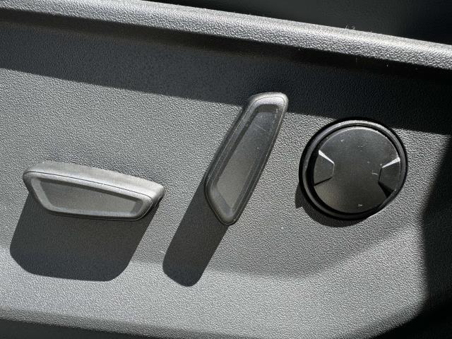 new 2025 Ford Expedition Max car, priced at $75,700