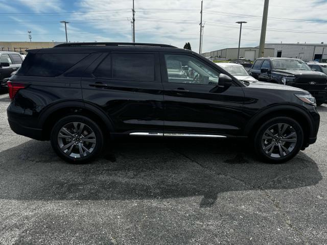 new 2025 Ford Explorer car, priced at $44,000