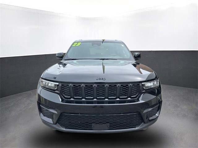 used 2023 Jeep Grand Cherokee car, priced at $37,800