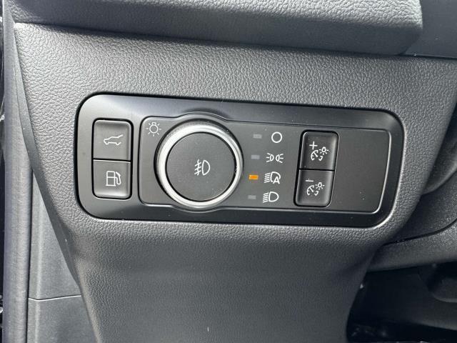 new 2025 Ford Escape PHEV car, priced at $32,000