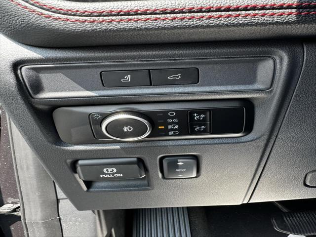 used 2024 Ford Expedition car, priced at $64,000