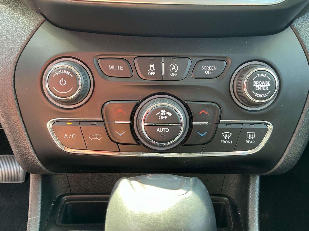 used 2019 Jeep Cherokee car, priced at $15,750