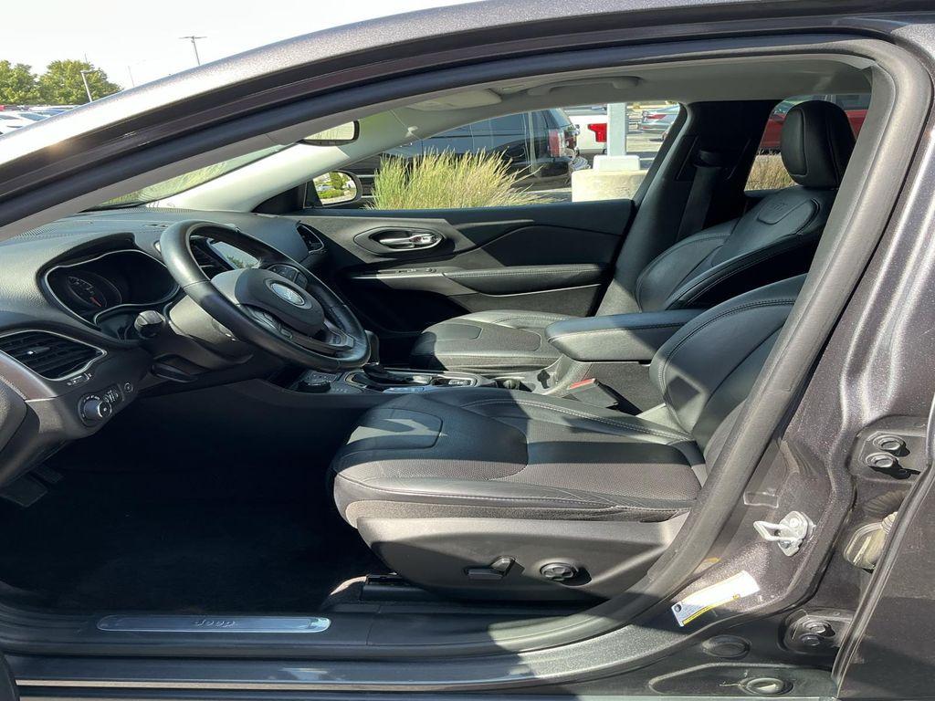 used 2019 Jeep Cherokee car, priced at $15,750