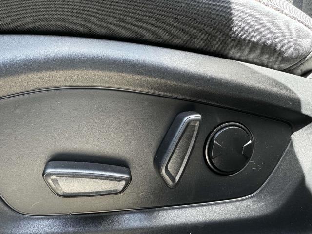 new 2025 Ford Explorer car, priced at $40,000