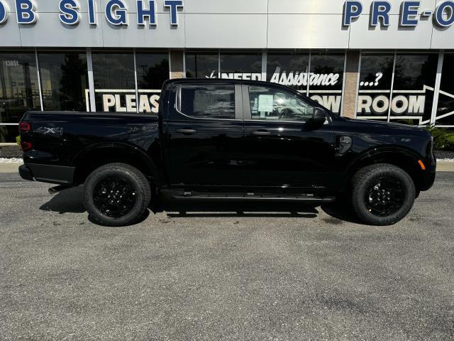 new 2025 Ford Ranger car, priced at $40,000