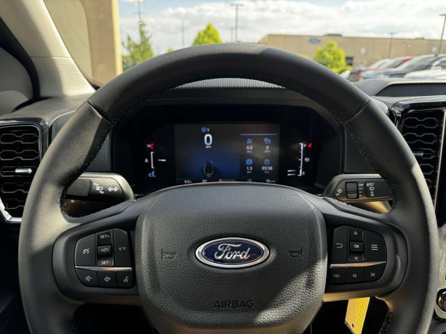 new 2025 Ford Ranger car, priced at $40,000