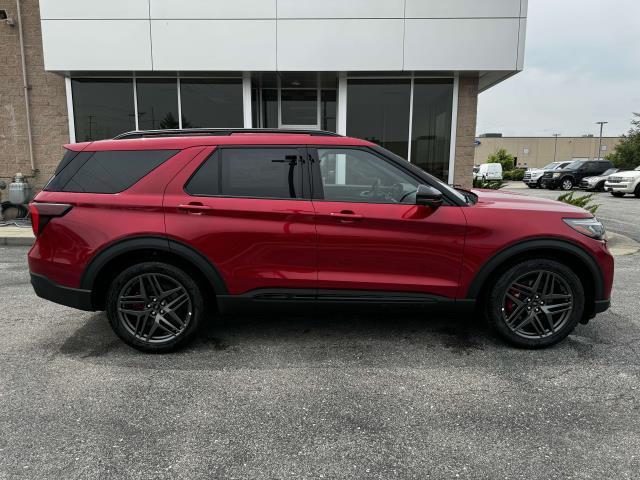 new 2025 Ford Explorer car, priced at $57,719