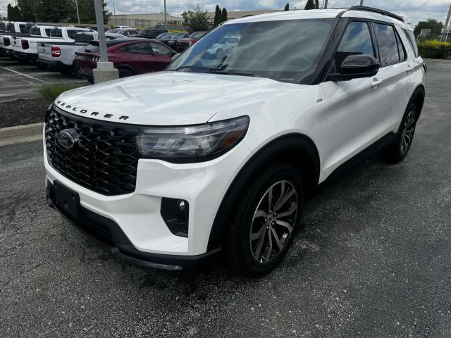 new 2025 Ford Explorer car, priced at $45,864
