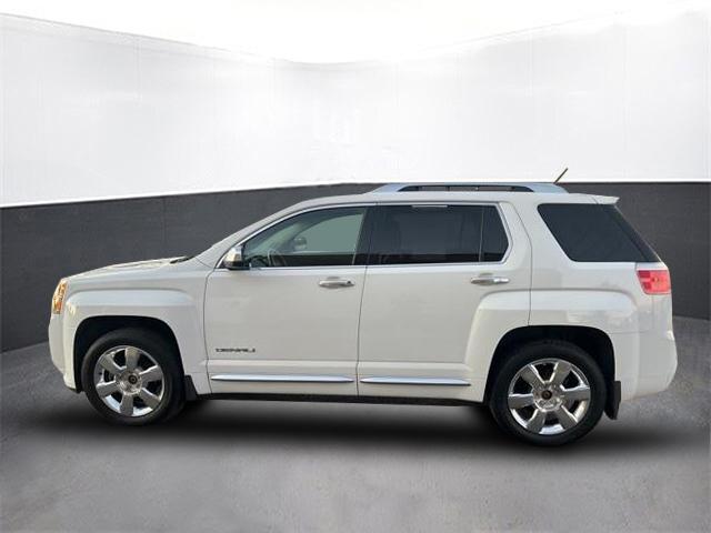 used 2015 GMC Terrain car, priced at $10,500