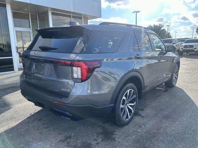 new 2025 Ford Explorer car, priced at $45,500