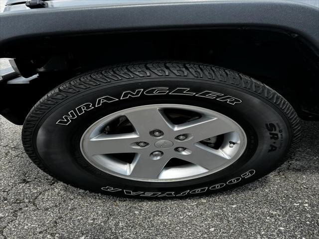 used 2014 Jeep Wrangler Unlimited car, priced at $19,000