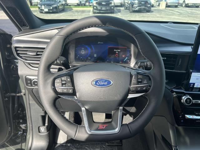 new 2024 Ford Explorer car, priced at $59,588