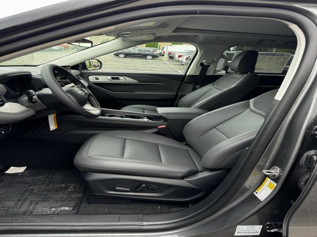 new 2025 Ford Explorer car, priced at $46,000