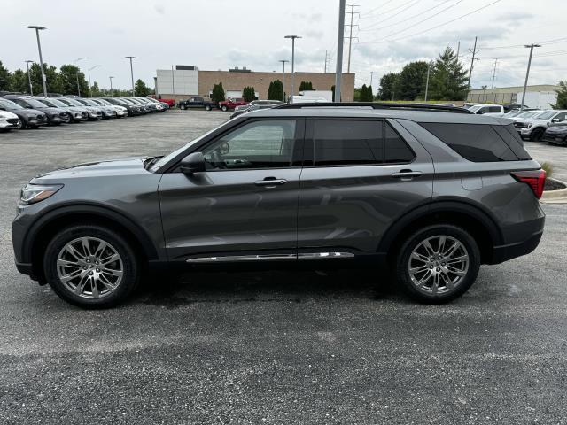 new 2025 Ford Explorer car, priced at $46,000