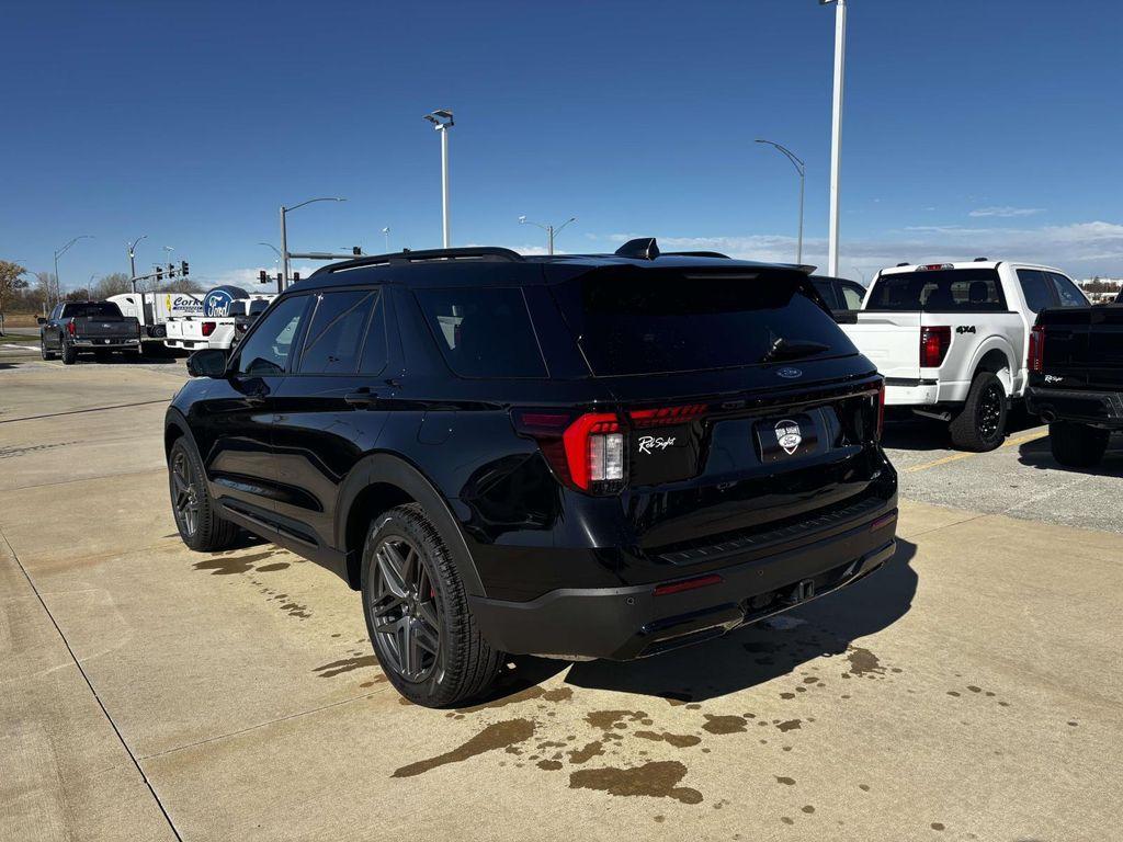 new 2025 Ford Explorer car, priced at $49,500