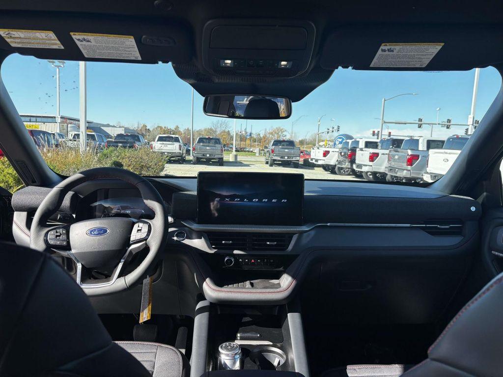 new 2025 Ford Explorer car, priced at $49,500