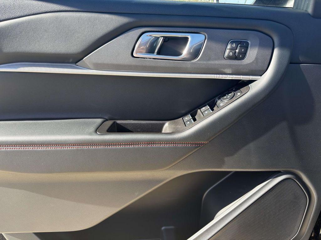new 2025 Ford Explorer car, priced at $49,500