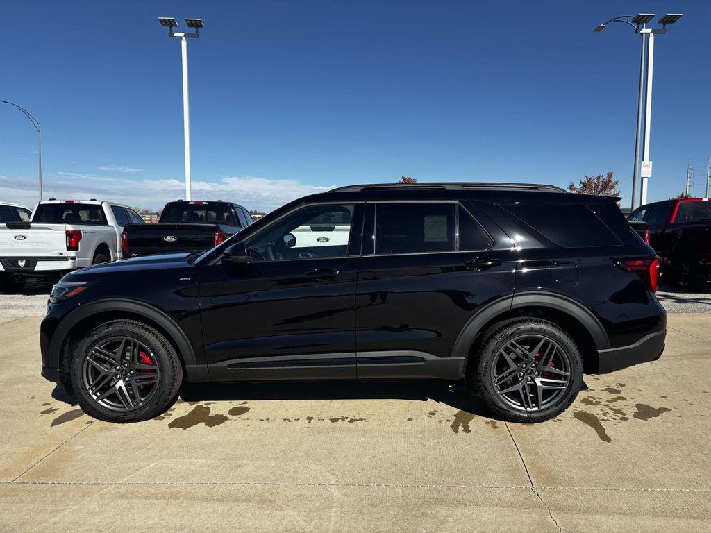 new 2025 Ford Explorer car, priced at $49,500