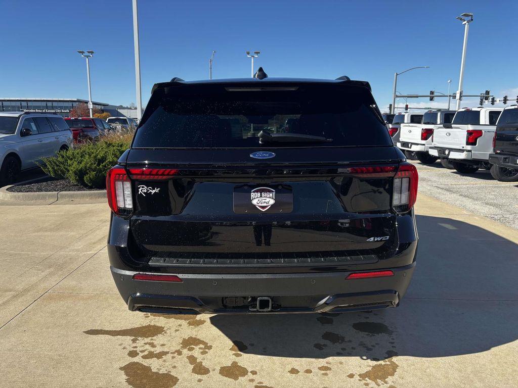 new 2025 Ford Explorer car, priced at $49,500