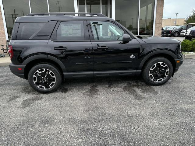 new 2024 Ford Bronco Sport car, priced at $35,000