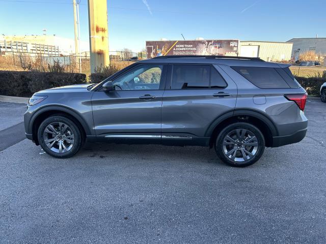 new 2025 Ford Explorer car, priced at $45,000