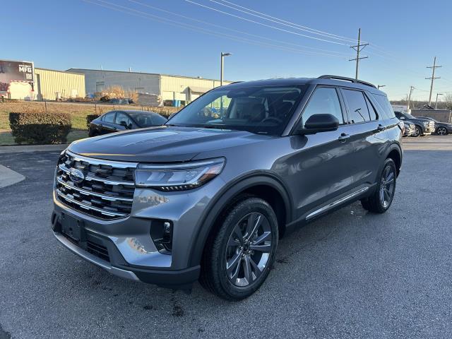 new 2025 Ford Explorer car, priced at $45,000