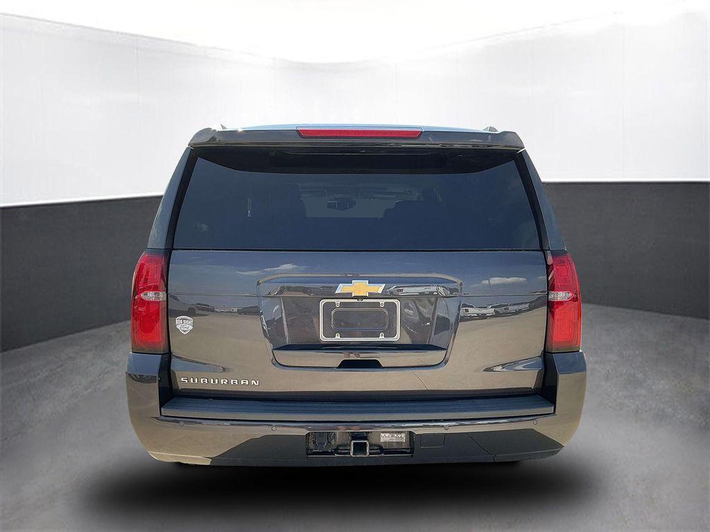 used 2018 Chevrolet Suburban car, priced at $25,000