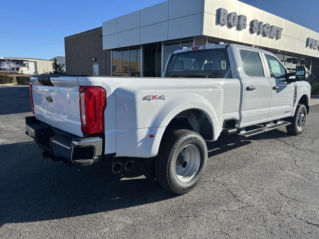 new 2024 Ford F-350 car, priced at $64,000