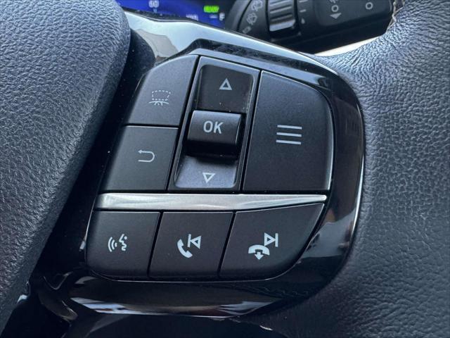 used 2022 Ford Escape car, priced at $25,000